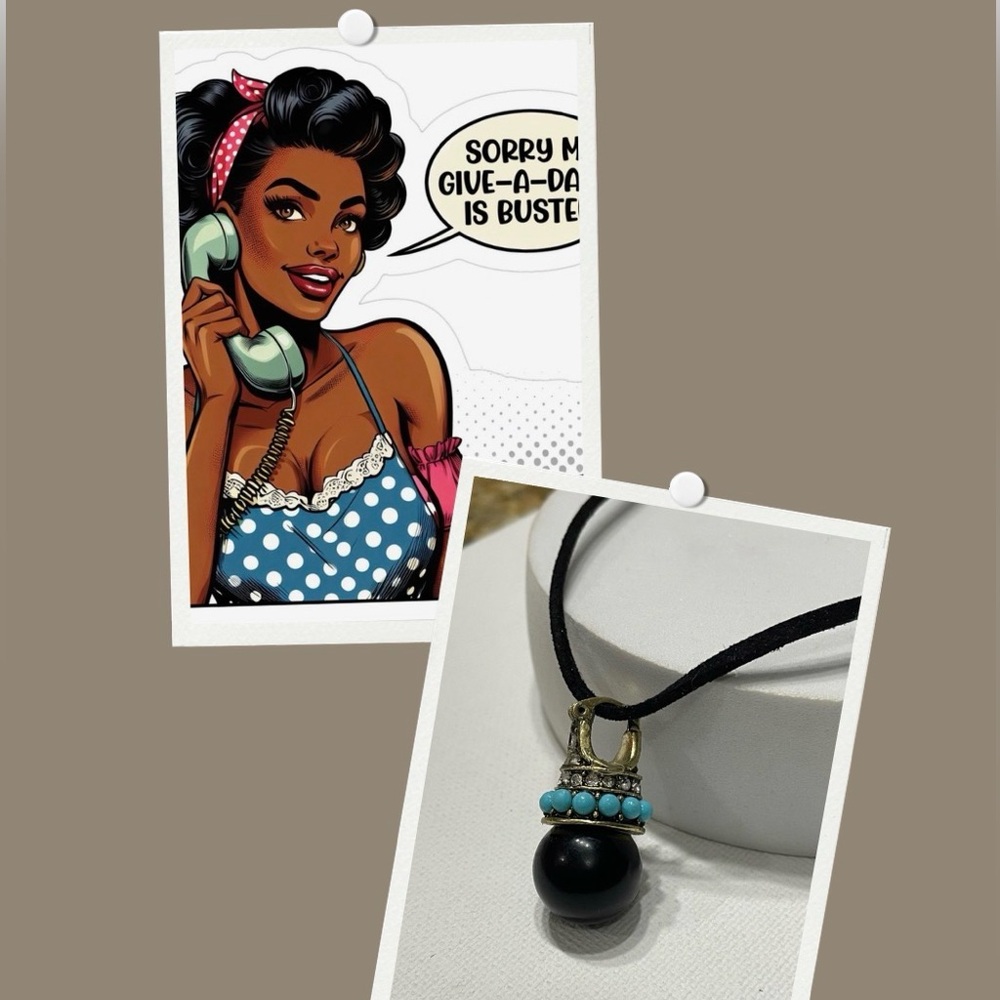 Elegant Black and Turquoise Pendant Necklace